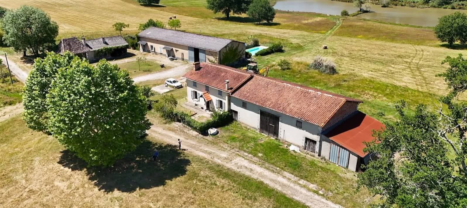 EXCLUSIVE 200-ACRE COUNTRY HOME