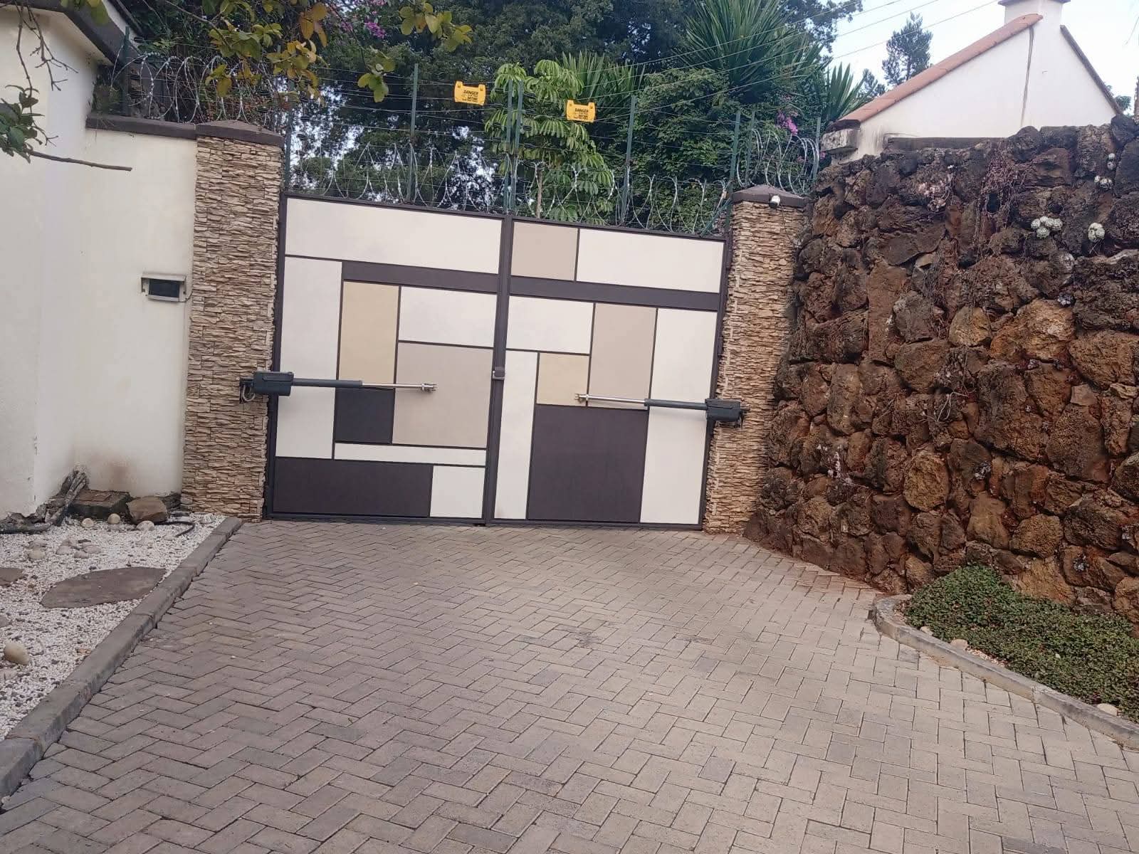 5 Bedroom ambassadorial Villa