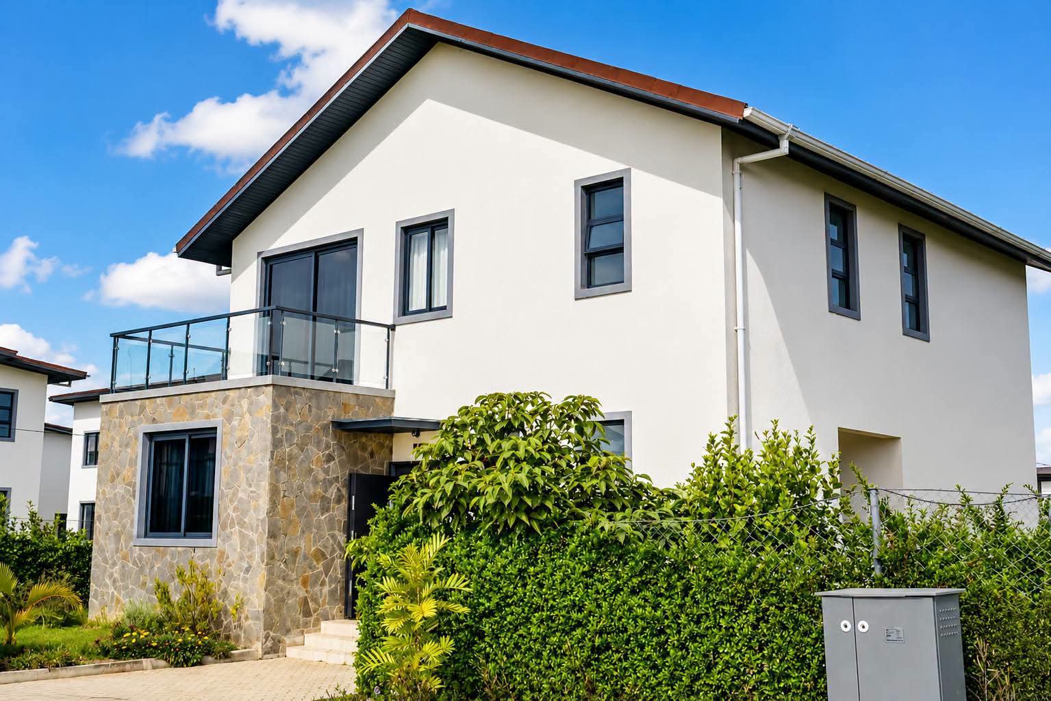 Prestigious 4-bedroom all-ensuite Villas
