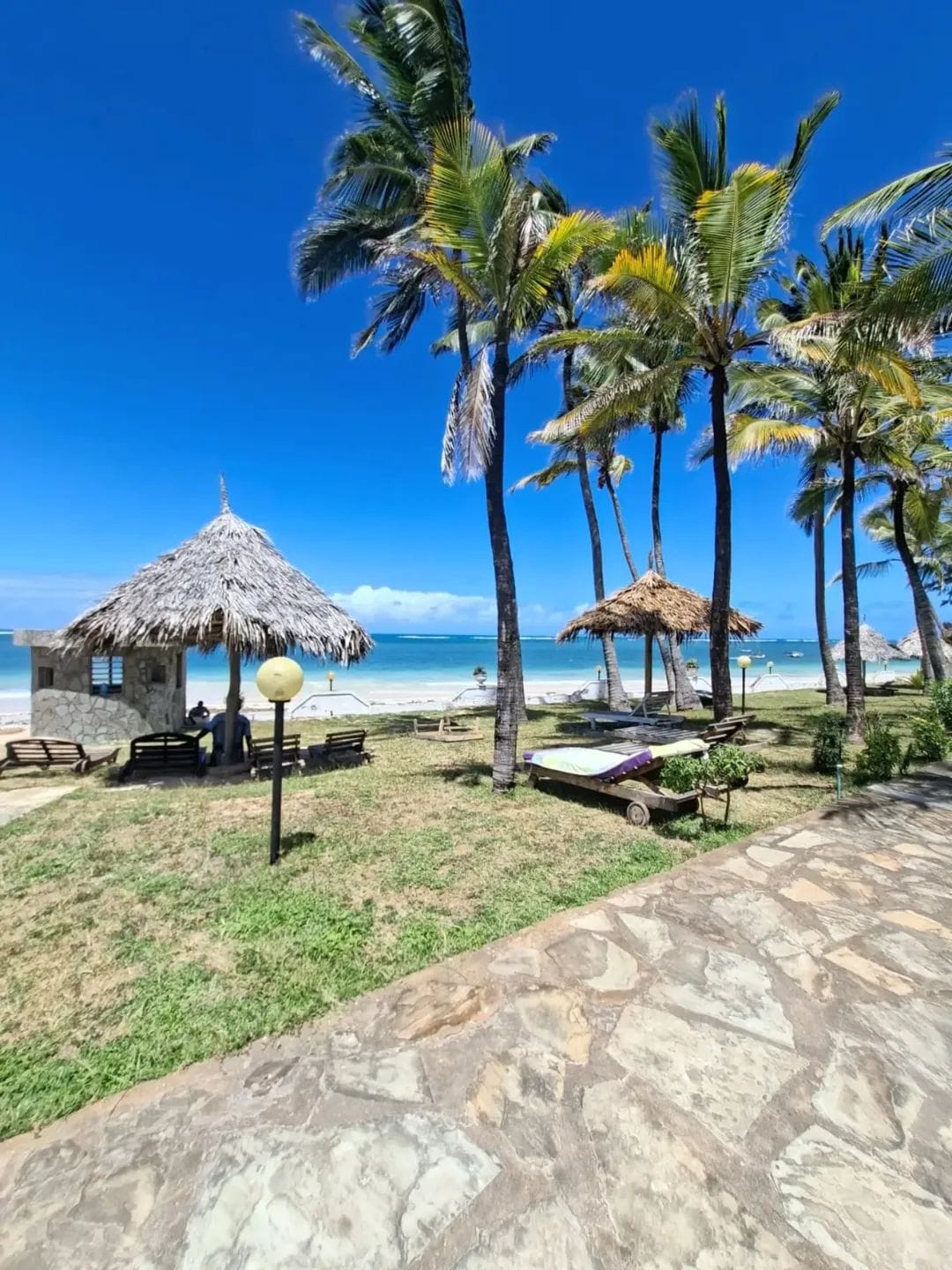 3bedroom Beachfront Apartment With Stunning Panoramic Seaviews