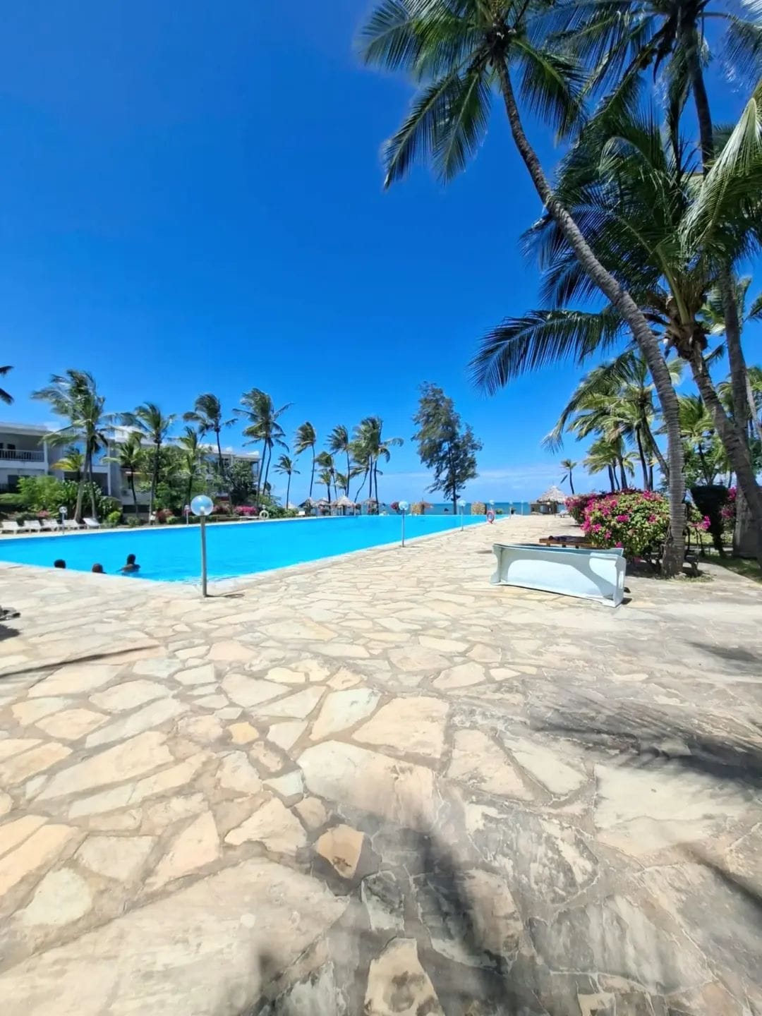3bedroom Beachfront Apartment With Stunning Panoramic Seaviews