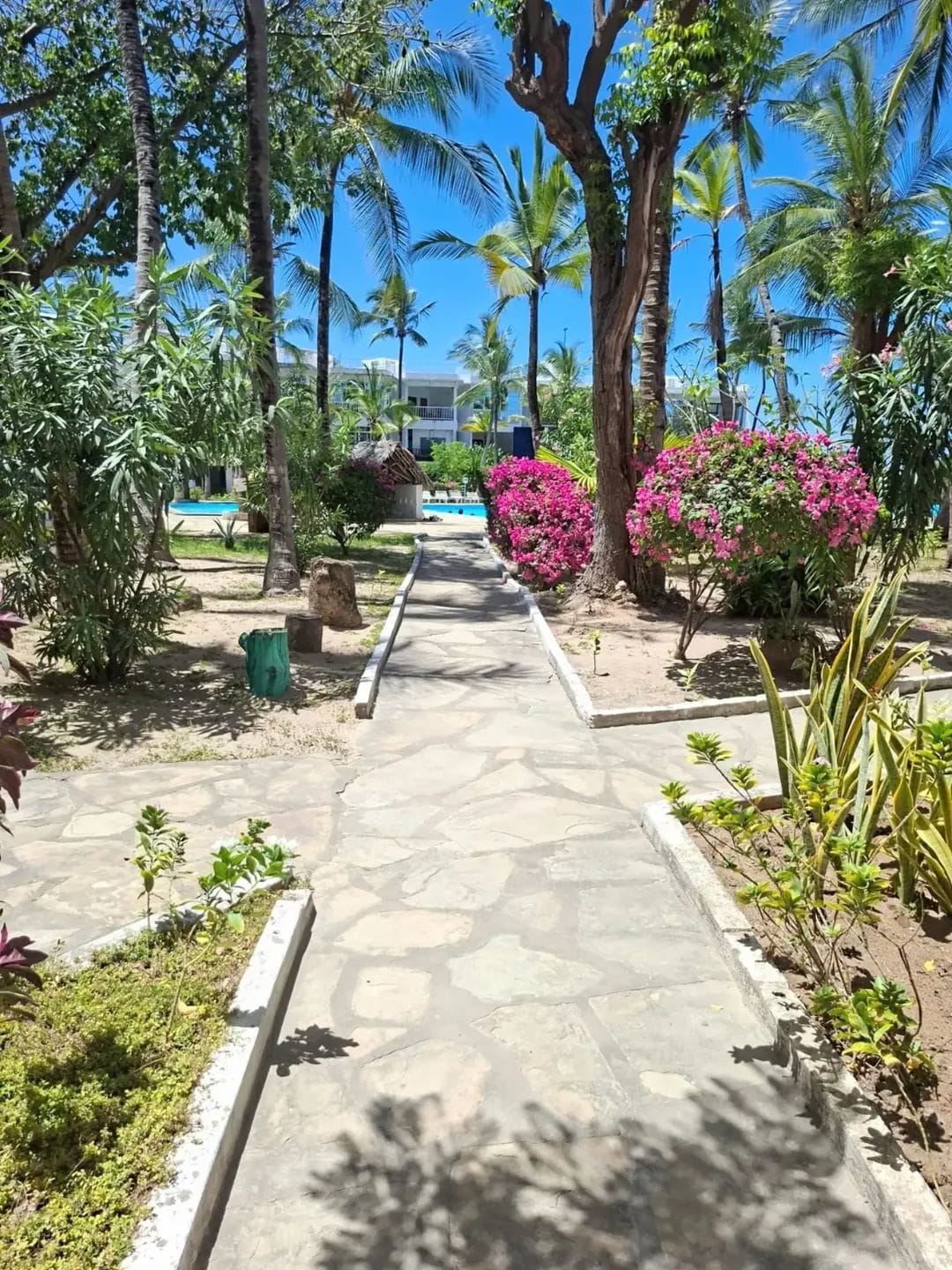 3bedroom Beachfront Apartment With Stunning Panoramic Seaviews