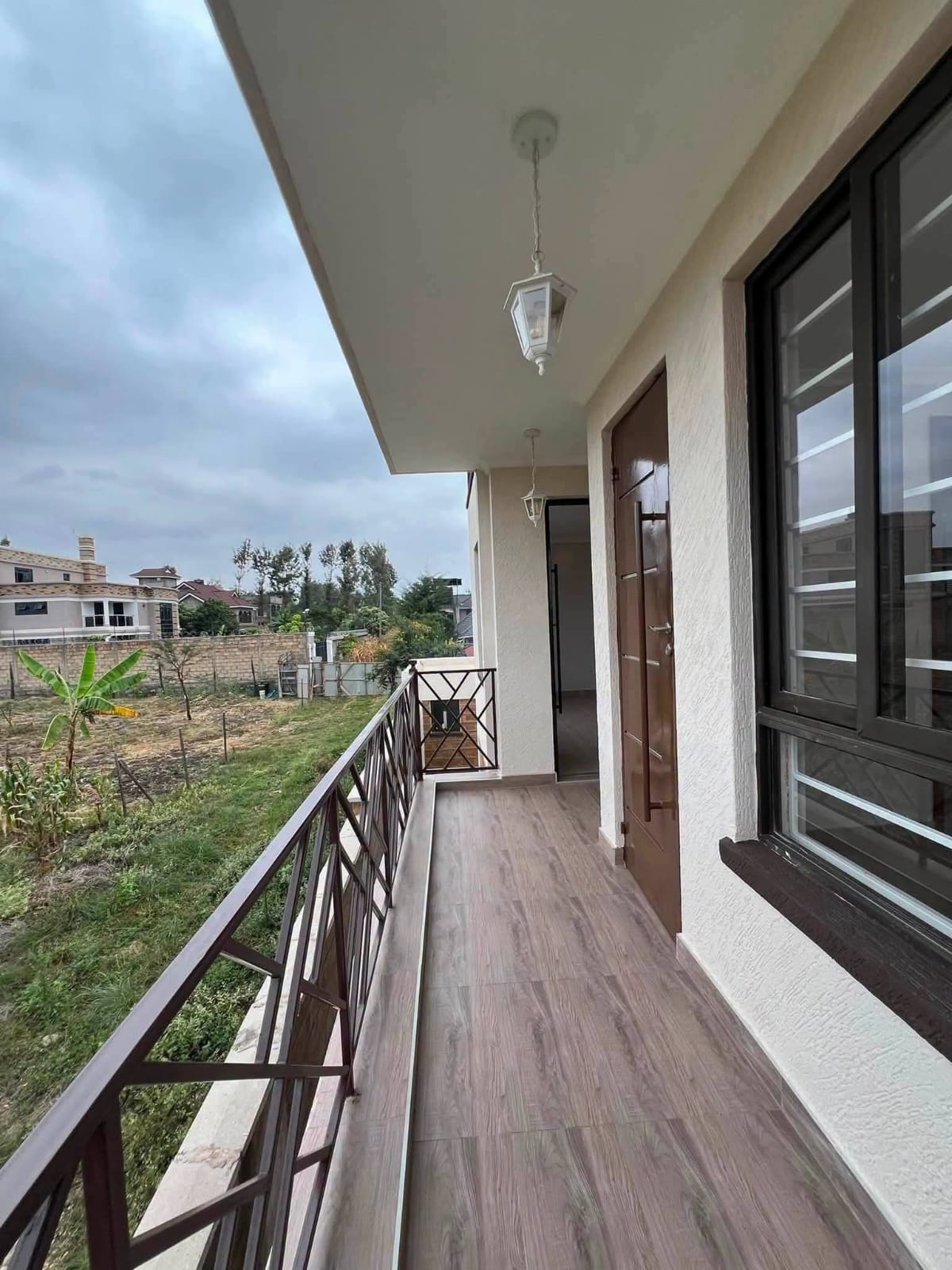 4 -BED ALL-ENSUITE VILLA