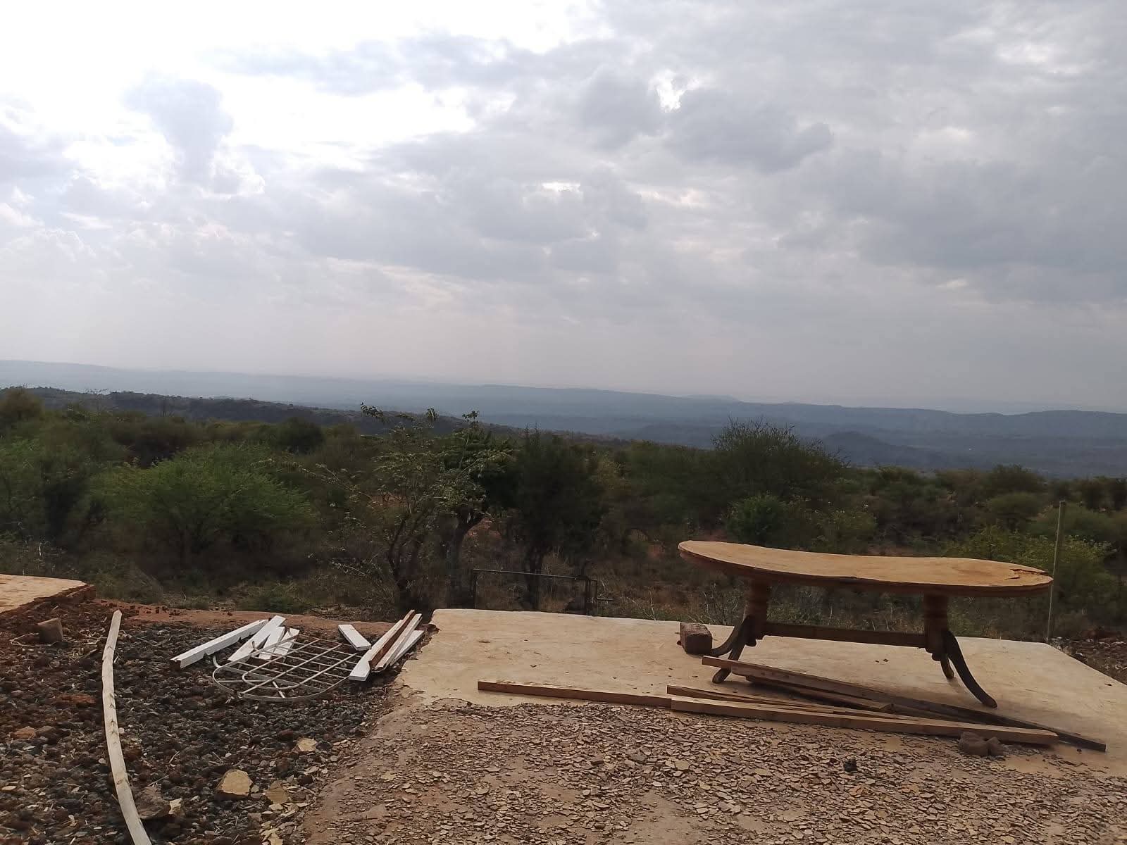10 Acres Cliff Property with Views