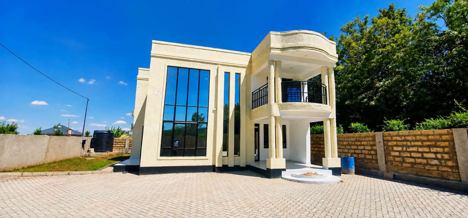 New 4 BRM MAISONETTE
