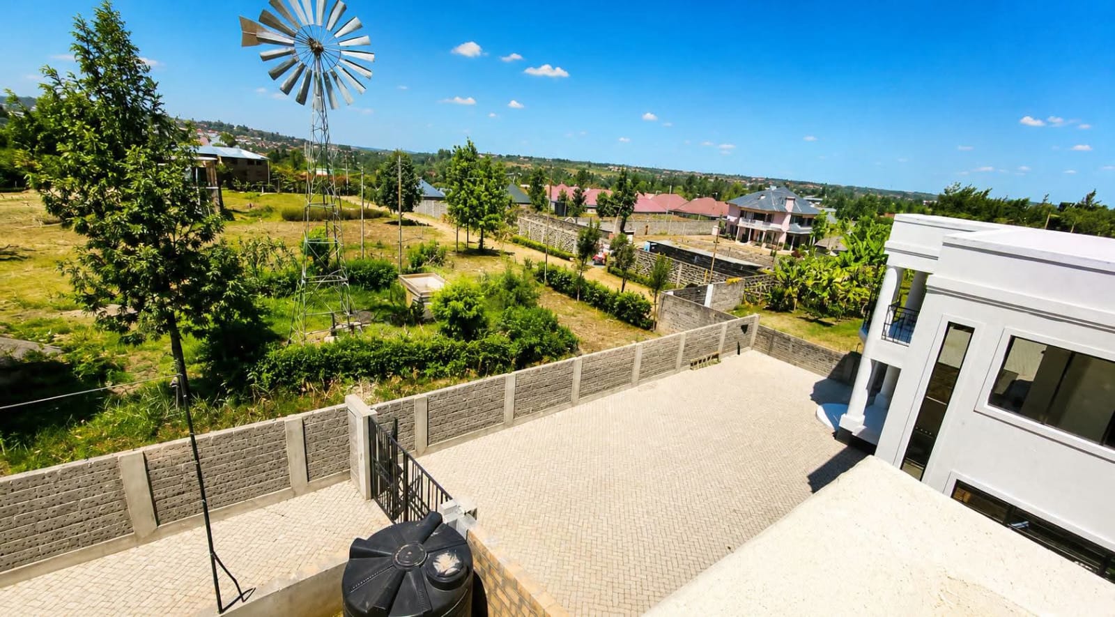 New 4 BRM MAISONETTE