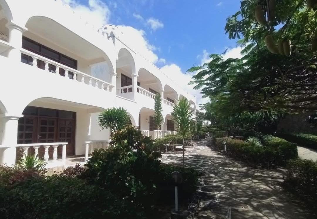 BEACHFRONT HOTEL