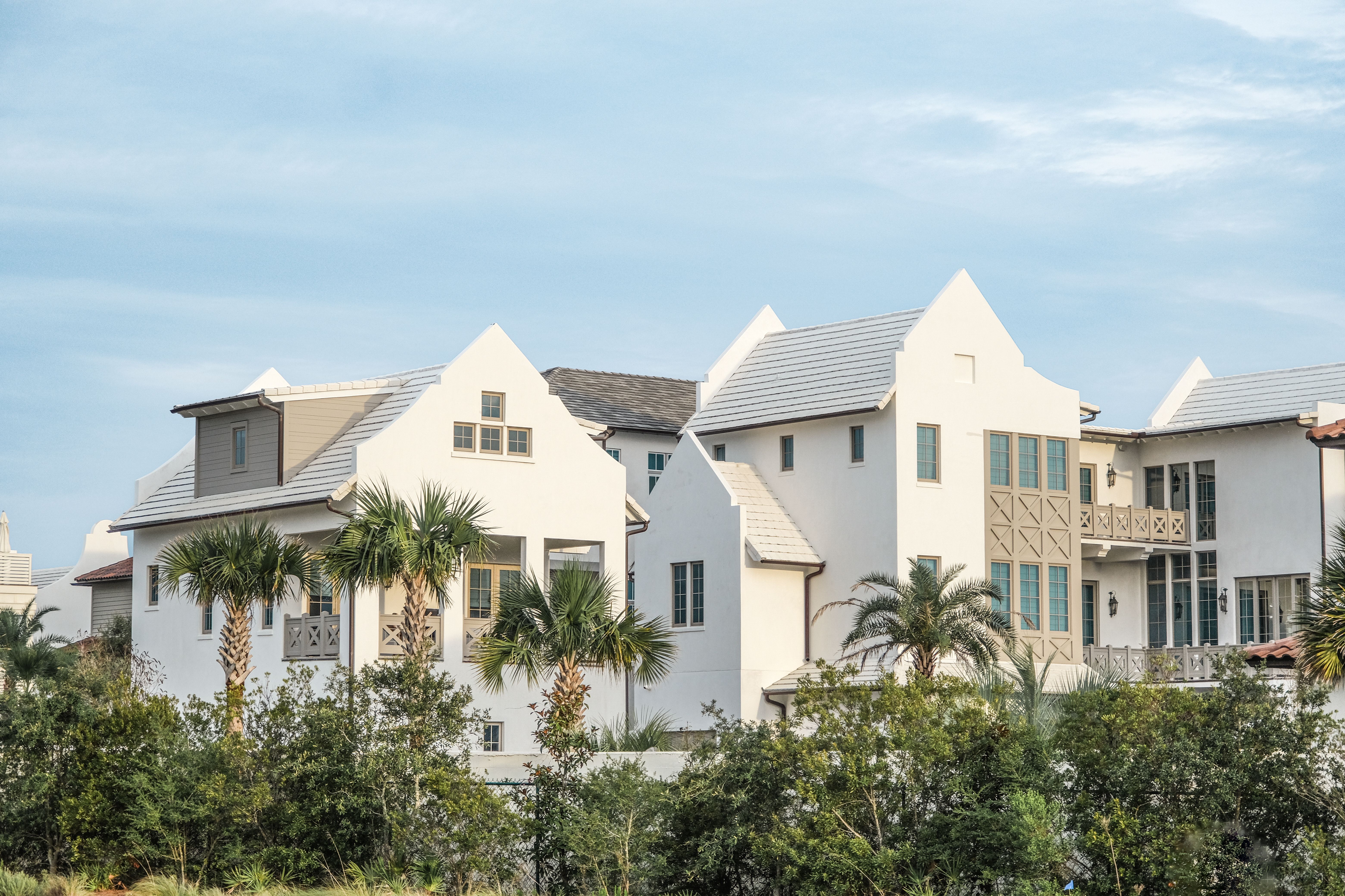THE LAKE FRONT AND BEACH LIVING COLLECTION