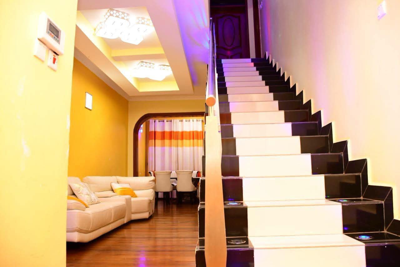Spacious 1-Acre Property | 5-Bedroom Villa