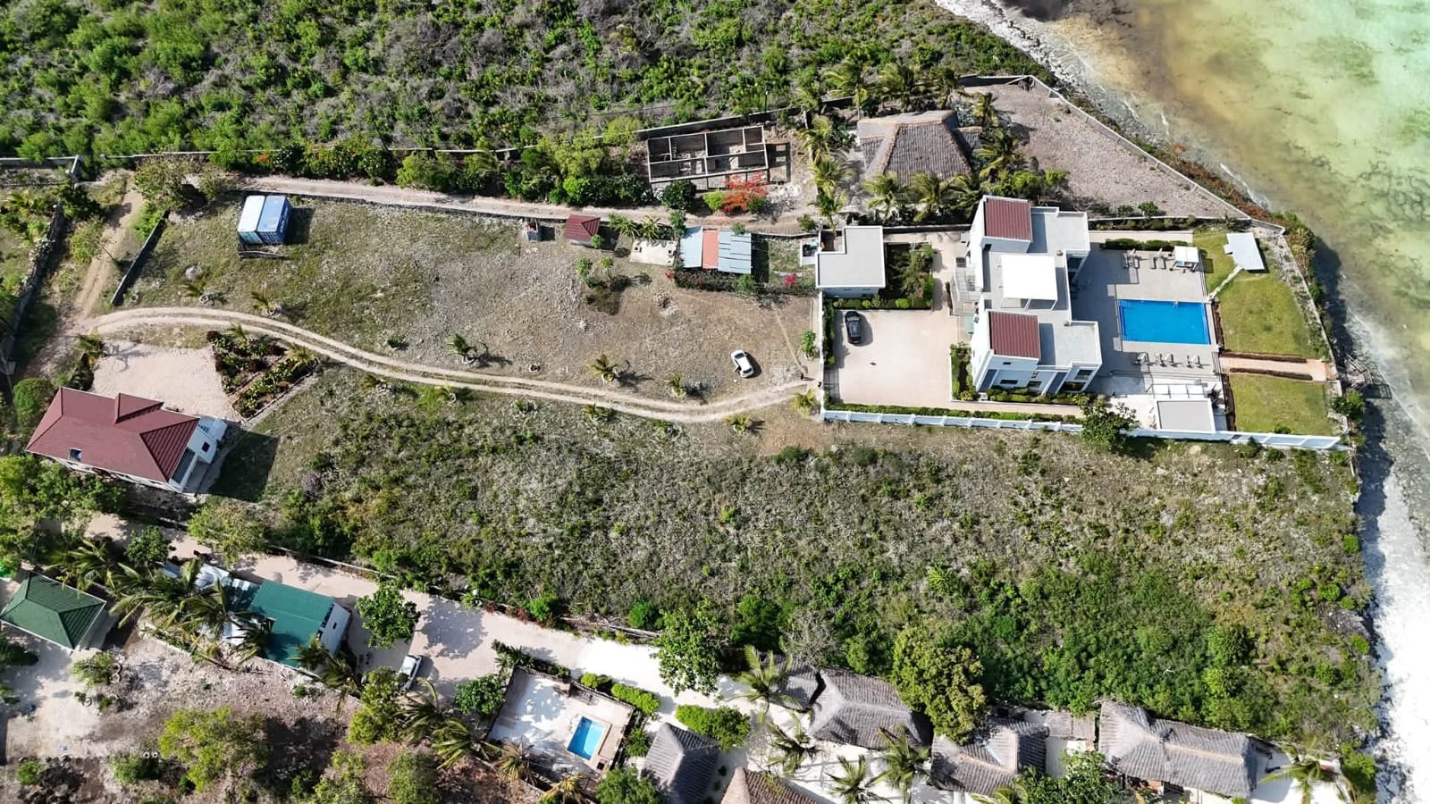 🌴 Modern Beachfront Estate on 8,500 sqm – Jambiani 🌊