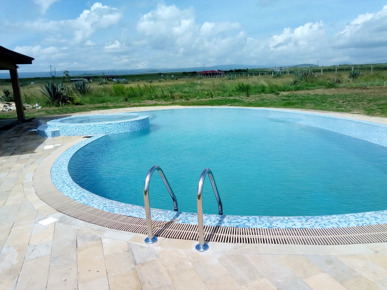 4BEDROOM + DSQ VILLA